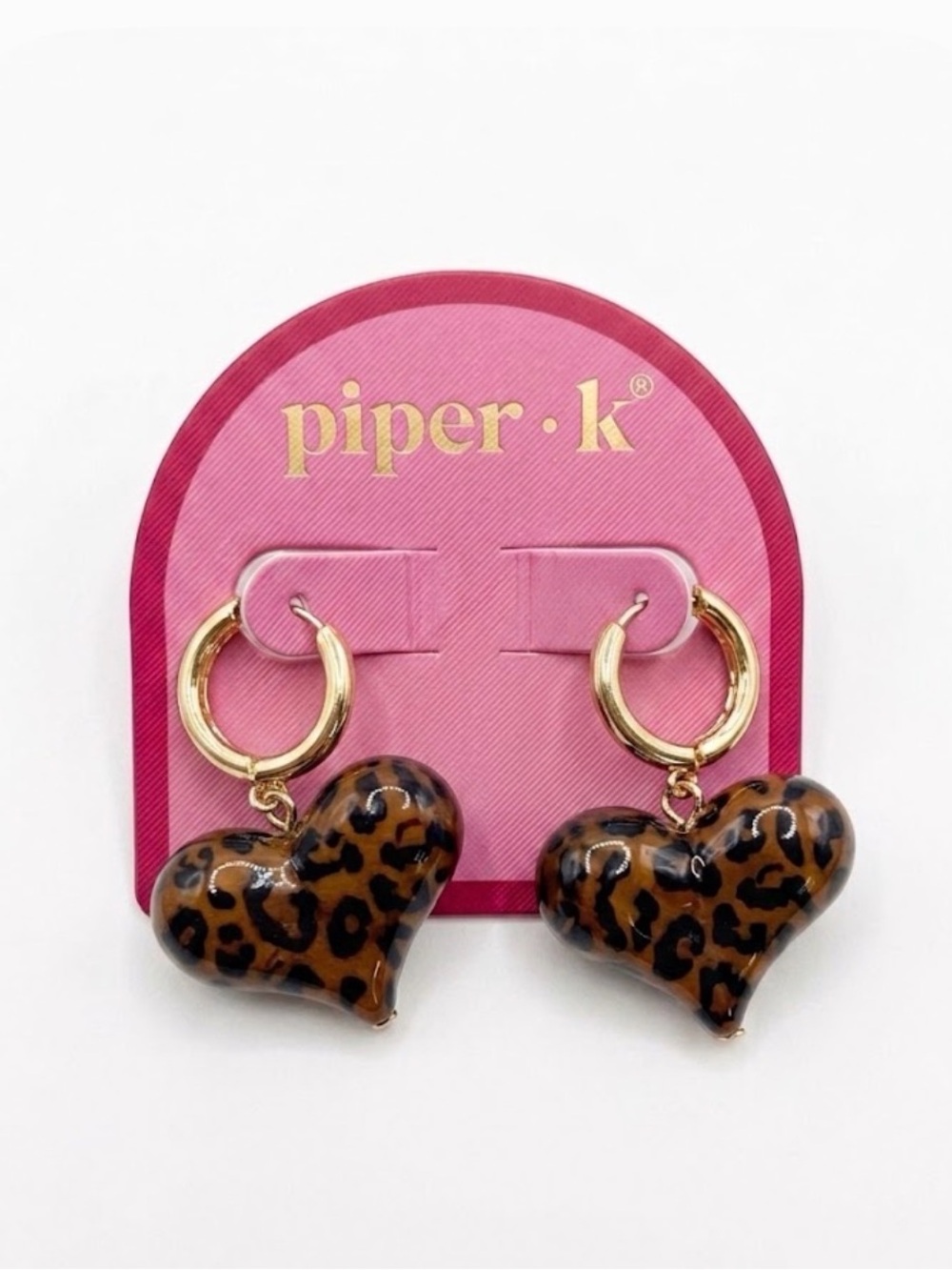 NWT ⚜️🤎⚜️ Piper K Cheetah Print Heart Dangle Earrings